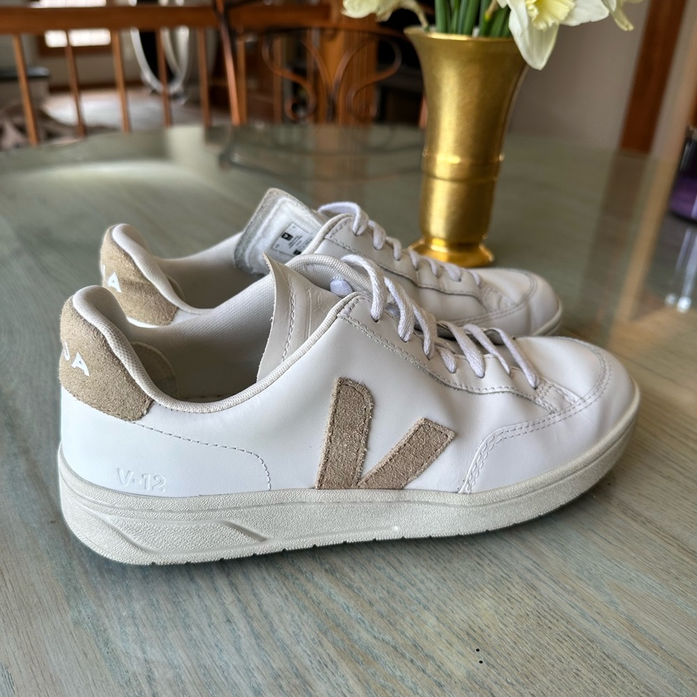 Veja  campo White and Tan Sneakers